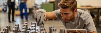 shutterstock_1412368838_800x530 small manufacturers